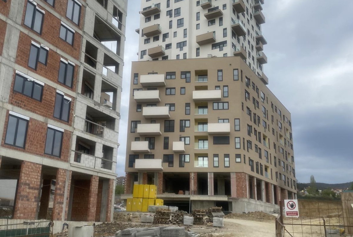 BANESË 174.9m² (bruto) në shitje – Rr. C, në lagjen KODRINA, Prishtinë